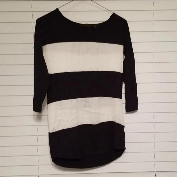 Blouse  - Picture 1 of 1